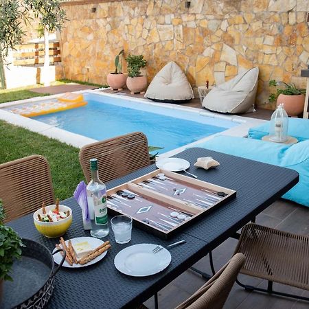 Dandy Villas Nea Roda - Melodic Waves - Private - Pool - Parking - Cellar Εξωτερικό φωτογραφία