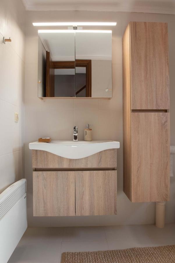 Dandy Villas Nea Roda - Melodic Waves - Private - Pool - Parking - Cellar Εξωτερικό φωτογραφία